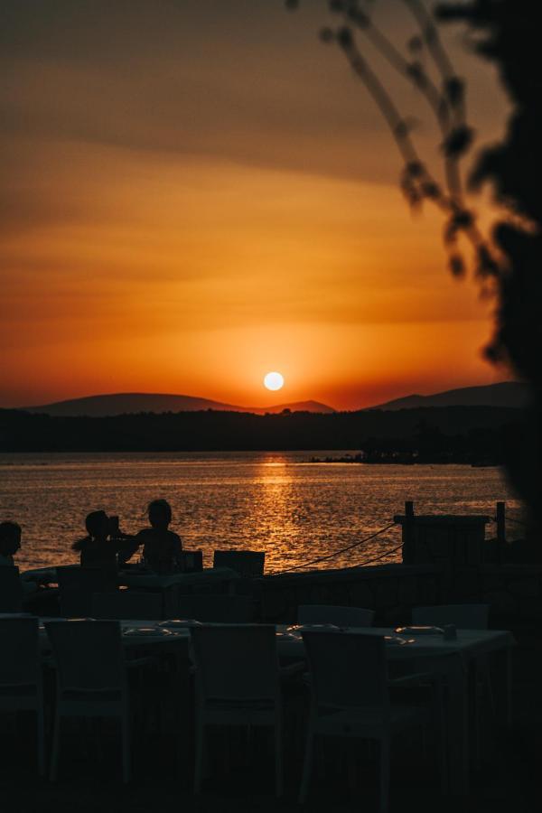 Lavantali Konak Otel Restoran Seferihisar Exterior photo